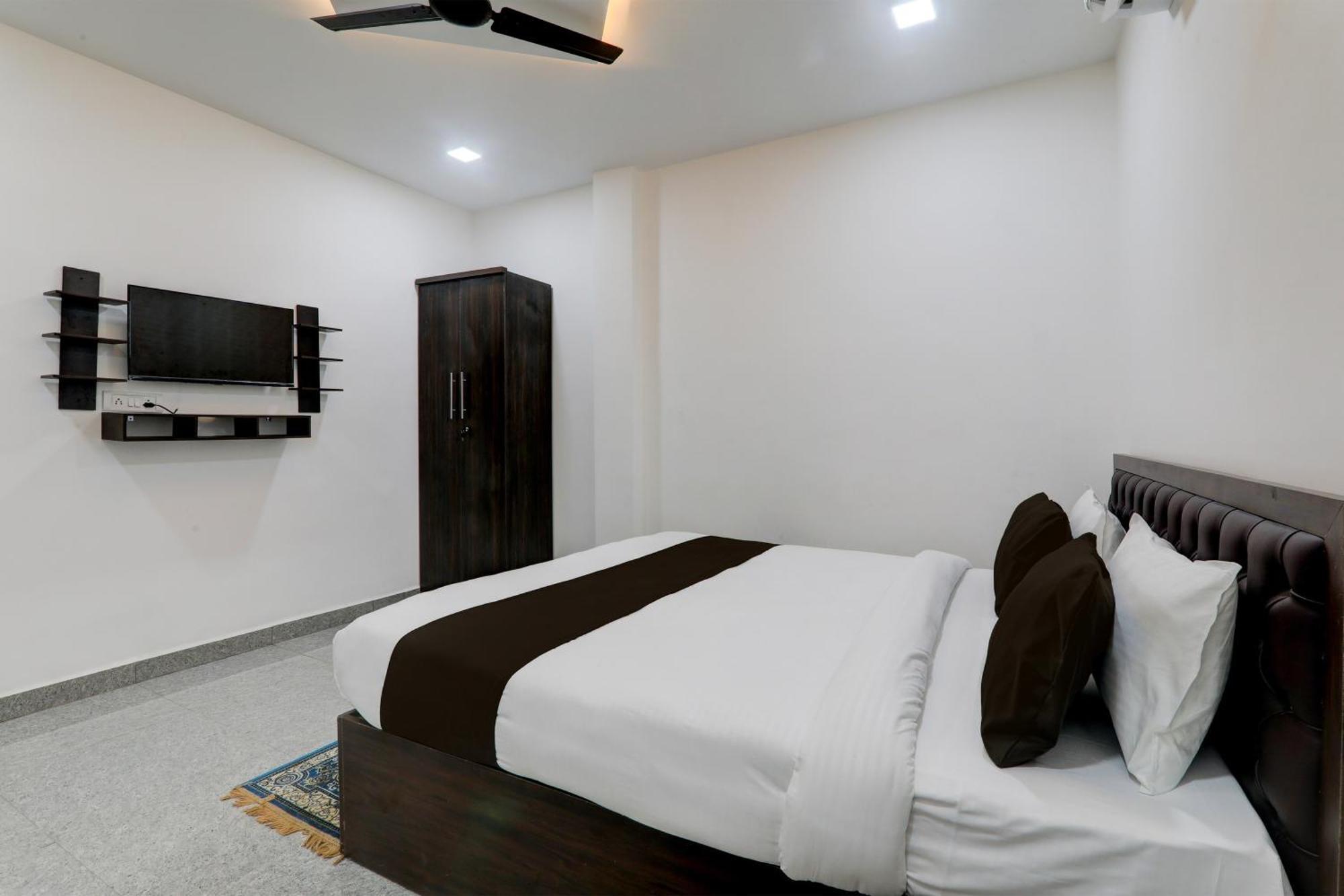 Super Hotel O Flagship Hotel Mk Palace 勒克瑙 外观 照片