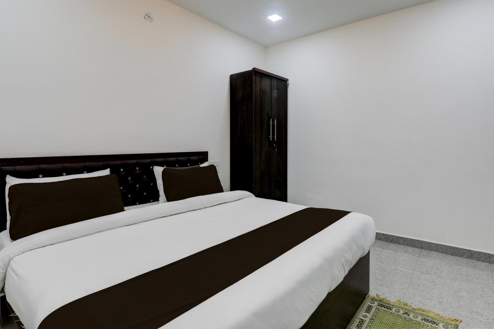 Super Hotel O Flagship Hotel Mk Palace 勒克瑙 外观 照片
