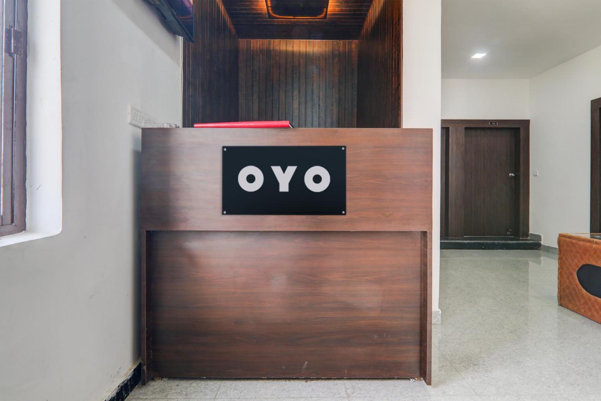 Super Hotel O Flagship Hotel Mk Palace 勒克瑙 外观 照片