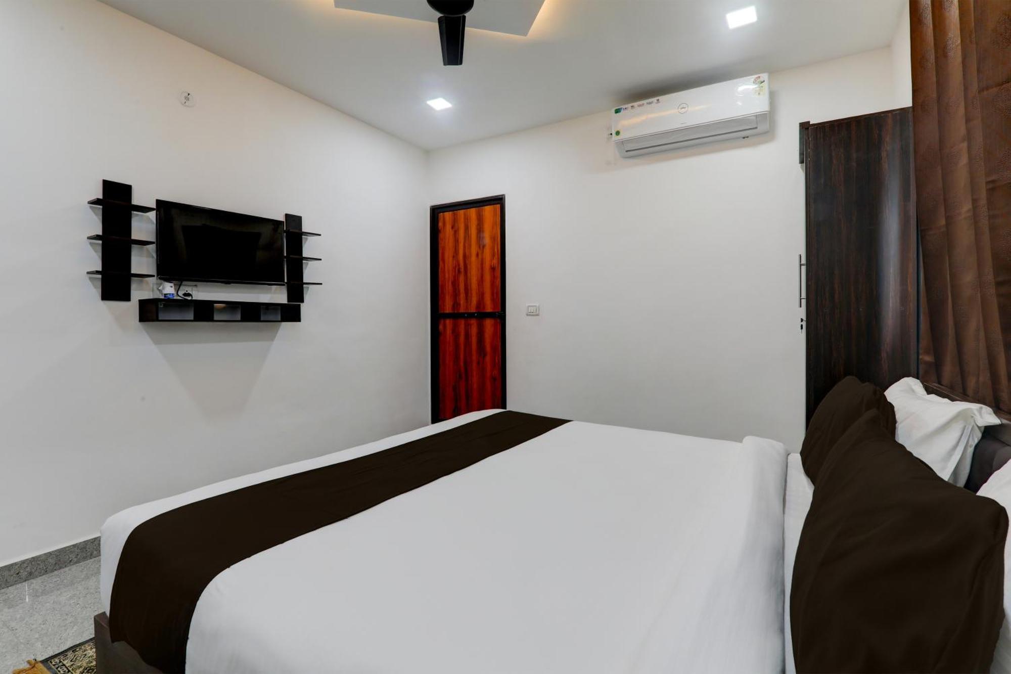 Super Hotel O Flagship Hotel Mk Palace 勒克瑙 外观 照片